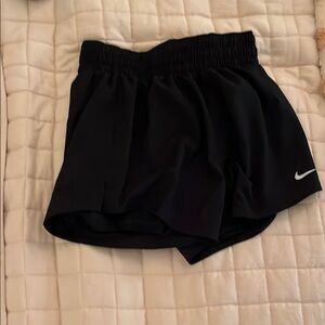 Nike Black Athletic Shorts Lightweight Breathable